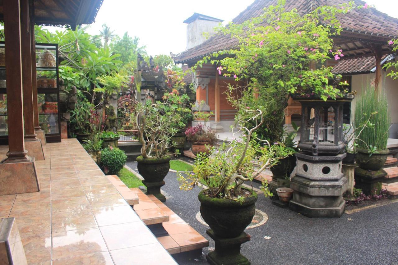 Intan Guest House Ubud Buitenkant foto